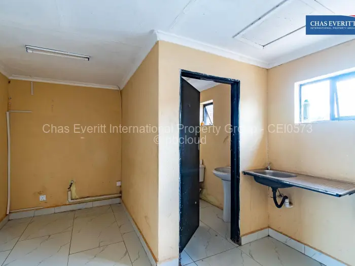 Other Commercial to Rent in Greendale, Harare