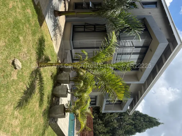 Townhouse/Cluster to Rent in Highlands, Harare