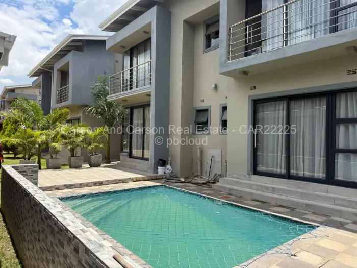 Townhouse/Cluster to Rent in Highlands, Harare