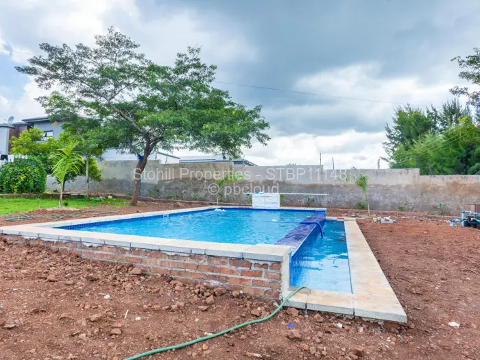 5 Bedroom House for Sale in Gletwin Park, Harare