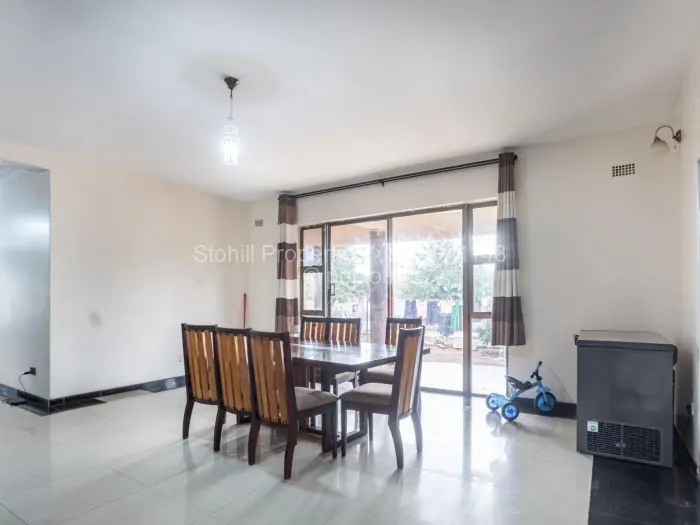 5 Bedroom House for Sale in Gletwin Park, Harare