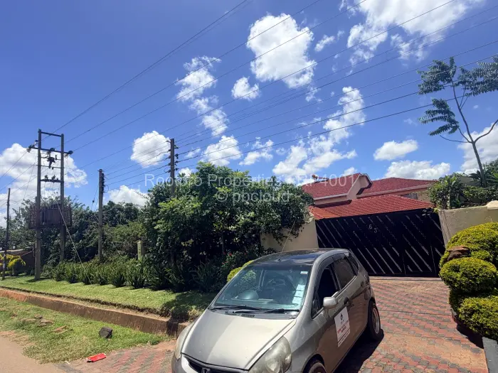 10 Bedroom House for Sale in Goodhope, Harare