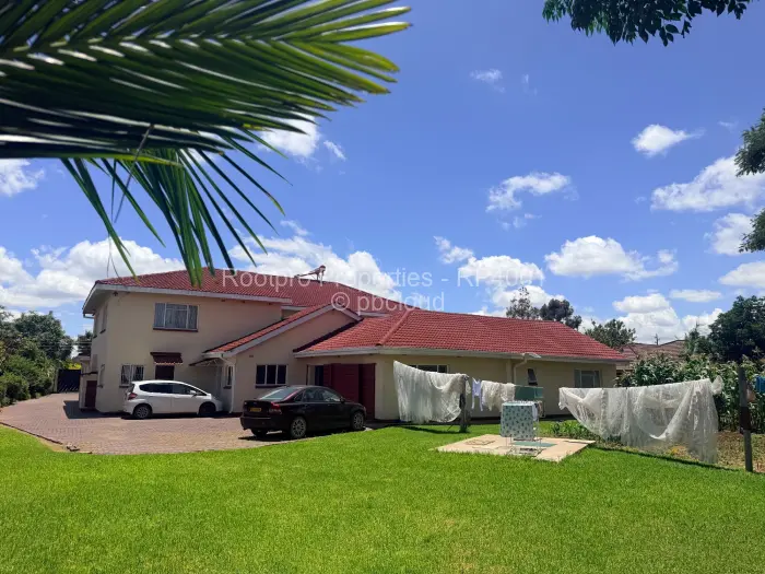 10 Bedroom House for Sale in Goodhope, Harare