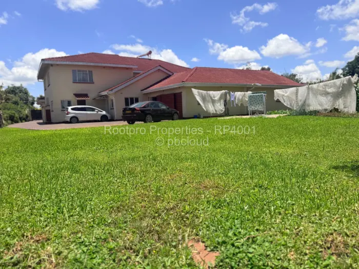 10 Bedroom House for Sale in Goodhope, Harare