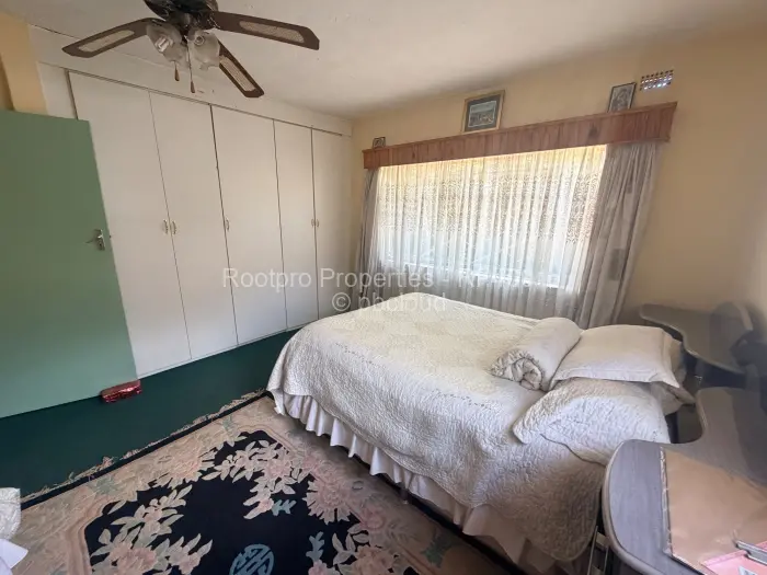 10 Bedroom House for Sale in Goodhope, Harare