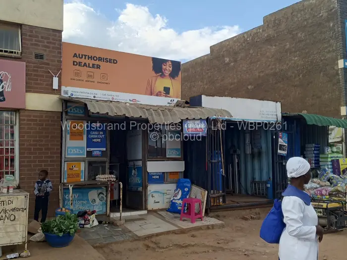 Commercial Stand for Sale in Damofalls, Damofalls