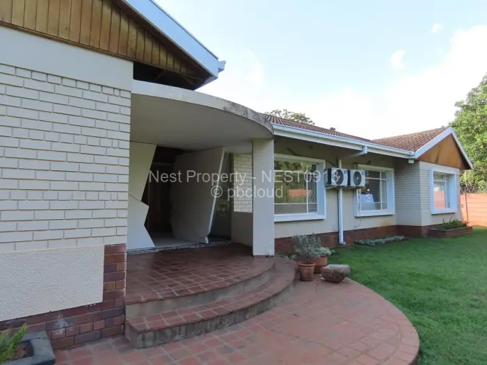 5 Bedroom House for Sale in Gunhill, Harare