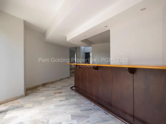 Townhouse/Cluster for Sale in Newlands, Harare