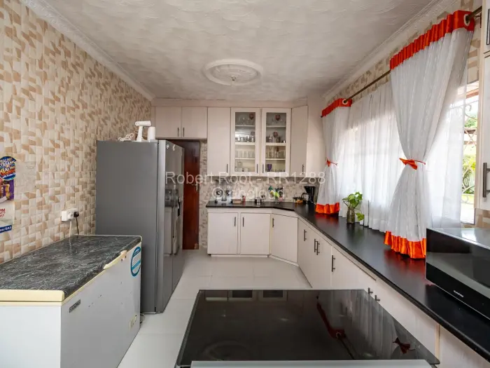 4 Bedroom House to Rent in Kambanji, Harare