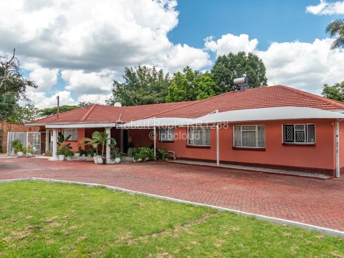 4 Bedroom House to Rent in Kambanji, Harare