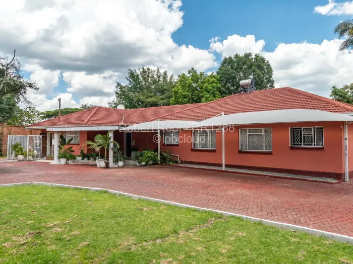 4 Bedroom House to Rent in Kambanji, Harare