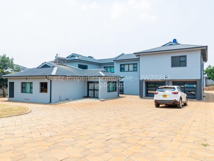 6 Bedroom House for Sale in Gletwin Park, Harare