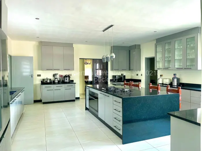 6 Bedroom House for Sale in Gletwin Park, Harare