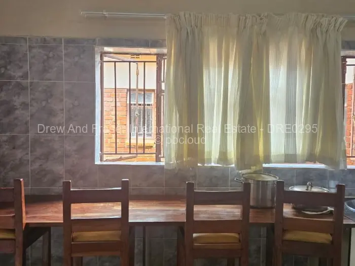 4 Bedroom House to Rent in Gletwin Park