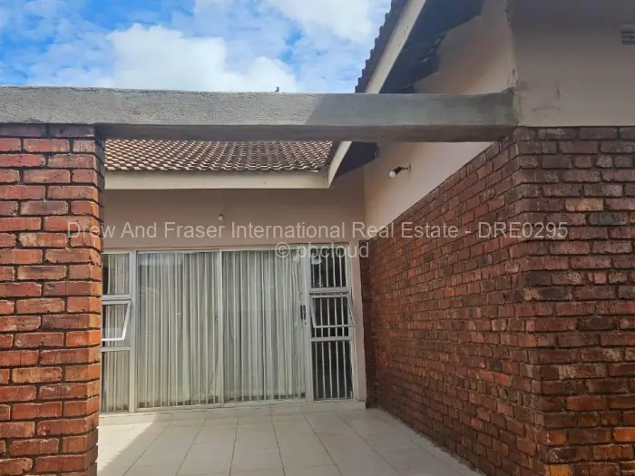 4 Bedroom House to Rent in Gletwin Park