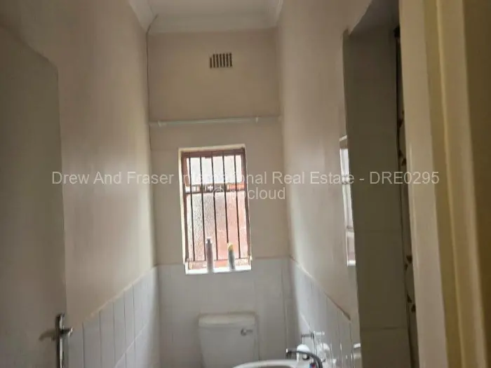 4 Bedroom House to Rent in Gletwin Park