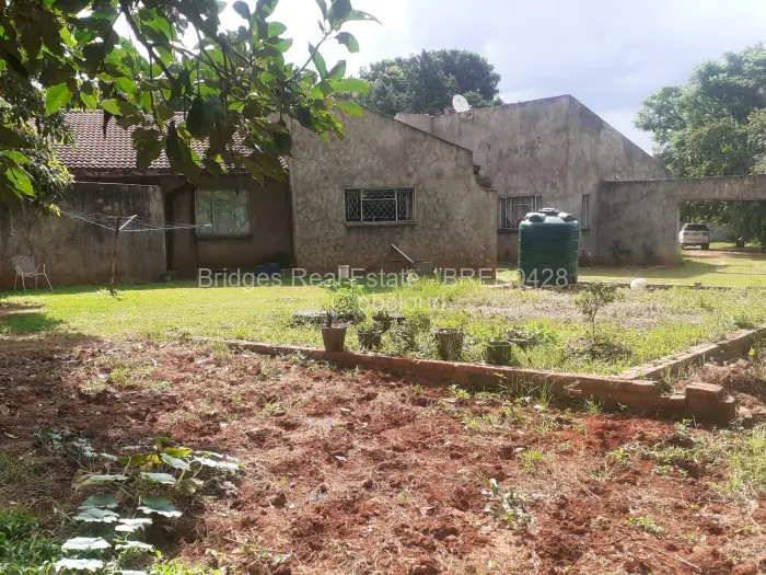 House for Sale in Mandara, Harare