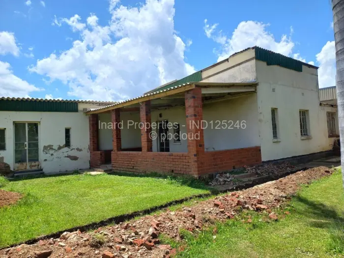 2 Bedroom Cottage/Garden Flat to Rent in Goodhope, Harare