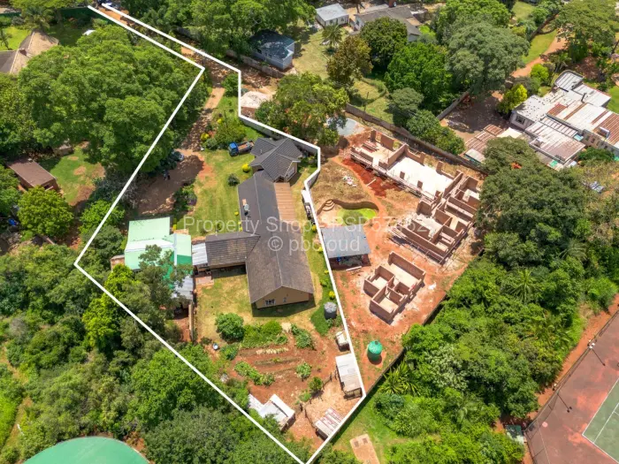 5 Bedroom House for Sale in Highlands, Harare