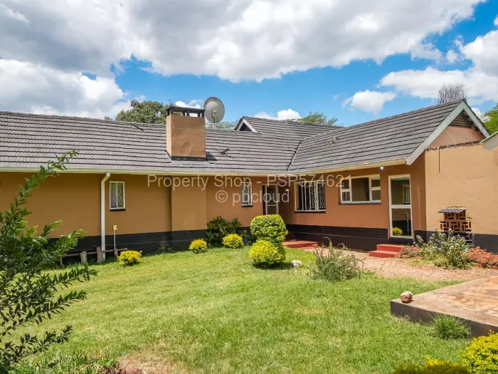 5 Bedroom House for Sale in Highlands, Harare