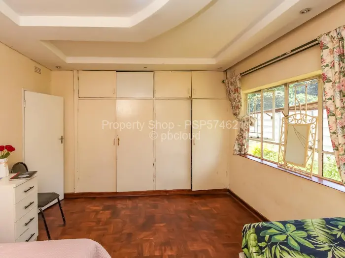 5 Bedroom House for Sale in Highlands, Harare