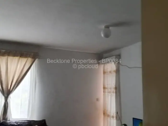 Flat/Apartment for Sale in Paddonhurst, Bulawayo