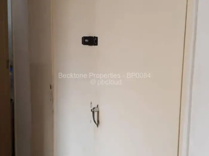 Flat/Apartment for Sale in Paddonhurst, Bulawayo