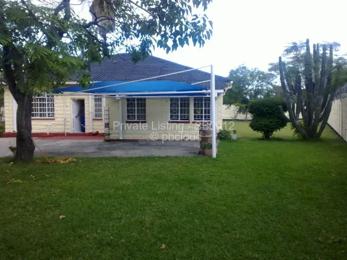 3 Bedroom House to Rent in Athlone, Harare