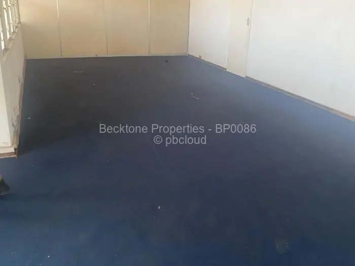 Warehouse/Industrial for Sale in Donnington West, Bulawayo