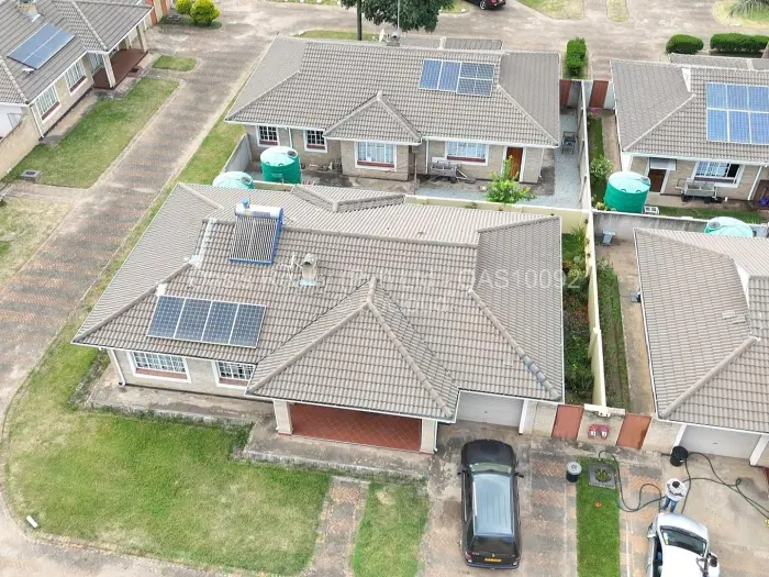 Townhouse/Cluster for Sale in Waterfalls, Harare