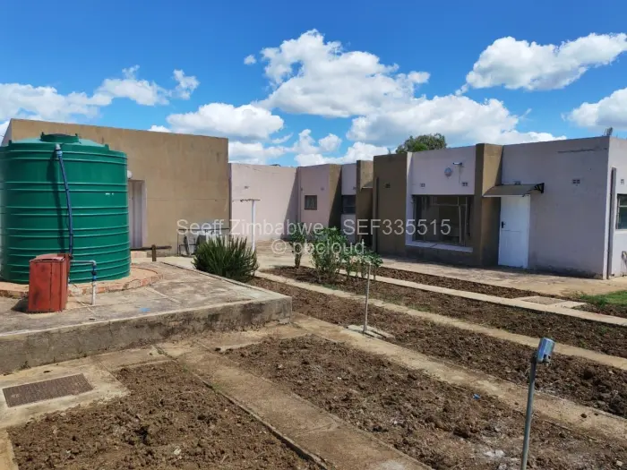 4 Bedroom House for Sale in Selbourne Park, Bulawayo
