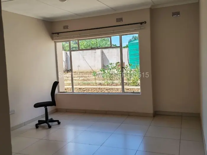 4 Bedroom House for Sale in Selbourne Park, Bulawayo