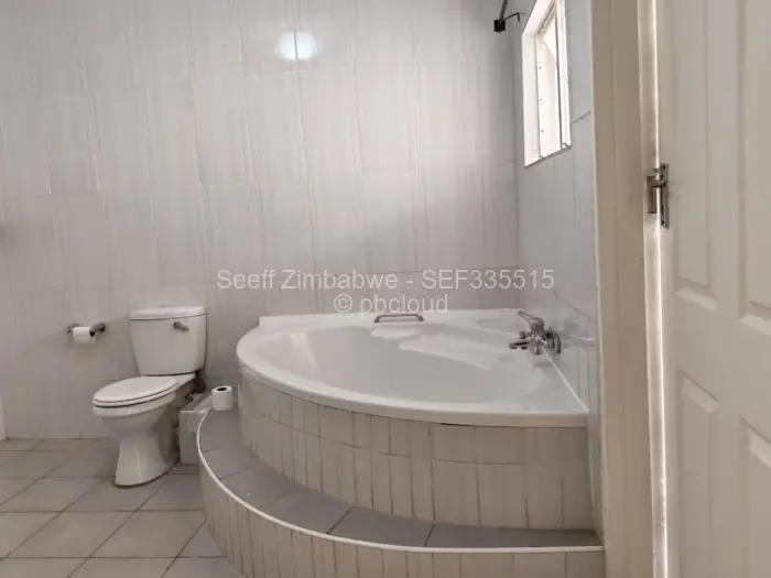 4 Bedroom House for Sale in Selbourne Park, Bulawayo