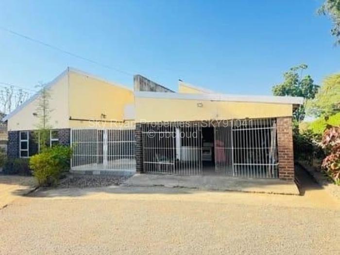 3 Bedroom House for Sale in Greencroft, Harare