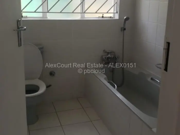 3 Bedroom House to Rent in Greendale