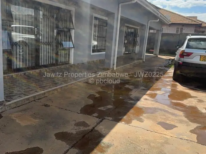 5 Bedroom House for Sale in Belvedere, Harare