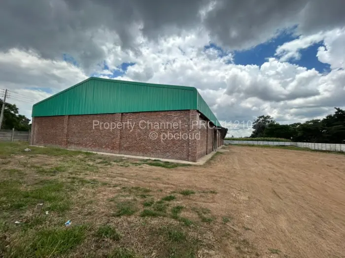 Warehouse/Industrial to Rent in Prospect, Harare