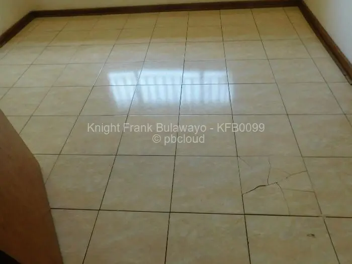 3 Bedroom House to Rent in Montrose Byo, Bulawayo