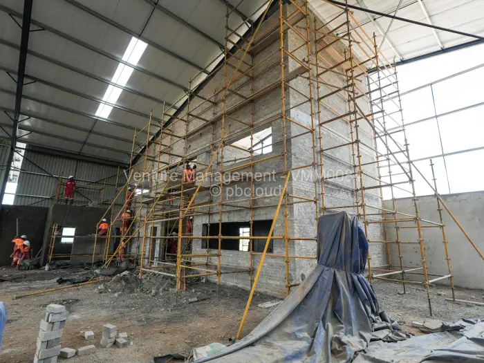 Warehouse/Industrial to Rent in Hillside, Harare