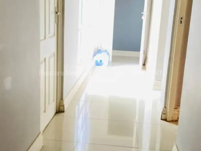 5 Bedroom House to Rent in Arlington, Harare