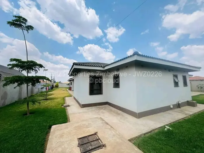 4 Bedroom House for Sale in Westgate, Harare