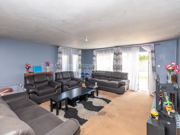 3 Bedroom House for Sale in Msasa Park, Harare