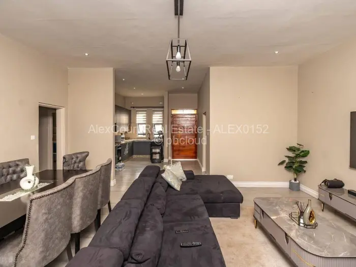 Townhouse/Cluster to Rent in Greendale, Harare