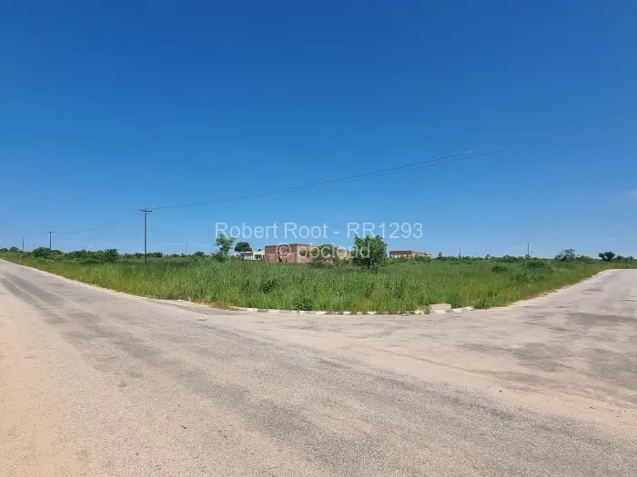 Commercial Stand for Sale in Chinhoyi, Chinhoyi