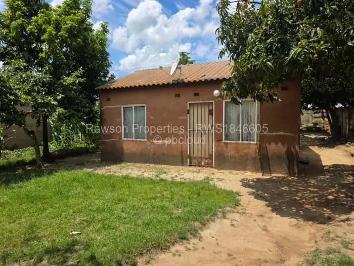 2 Bedroom House for Sale in Kuwadzana, Harare