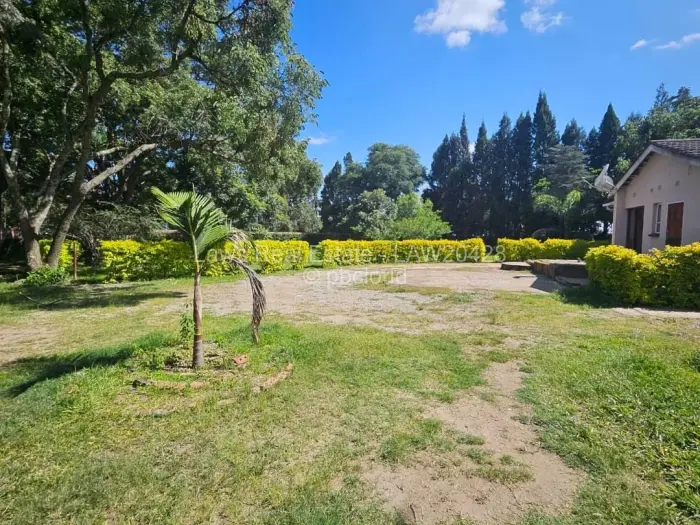 Commercial Stand for Sale in The Grange, Harare