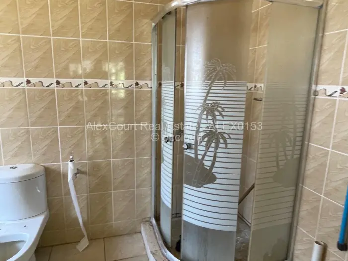 5 Bedroom House for Sale in Marlborough, Harare