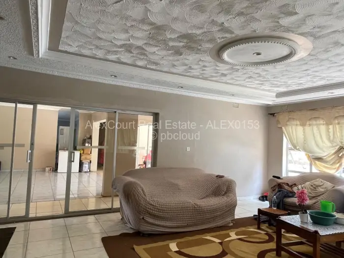 5 Bedroom House for Sale in Marlborough, Harare