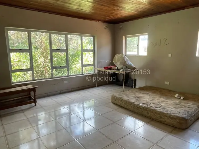 5 Bedroom House for Sale in Marlborough, Harare