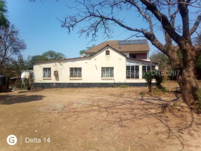2 Bedroom House for Sale in Kadoma, Kadoma